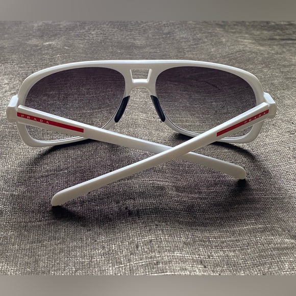 ✨PREOWNED ✨💯% AUTHENTIC PRADA SUNGLASSES - Picture 2 of 9